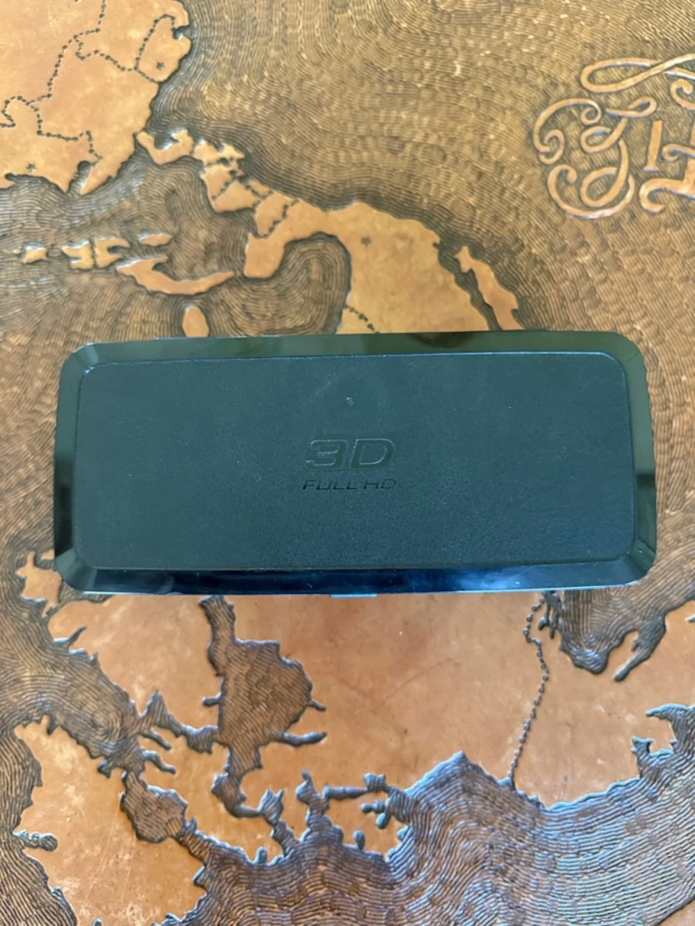 Panasonic 3D EW3D2MA Glasses w/Charger & Hard Case